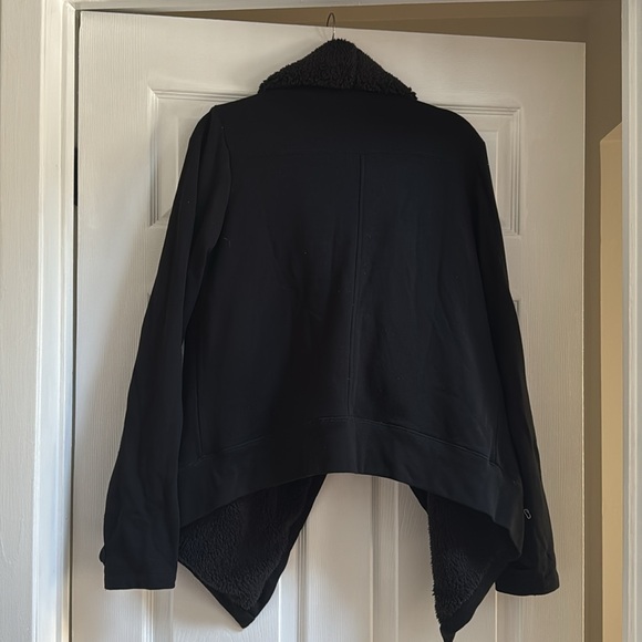 Guess / Women's Jacket - Picture 4 of 5